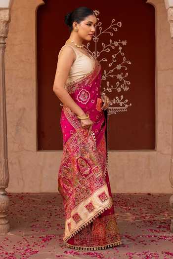 Zal From Benaras_Magenta Silk Handloom Saree With Unstitched Blouse Fabric _Online_at_Aza_Fashions