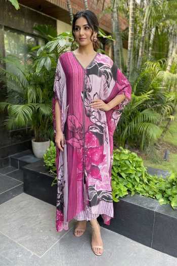 Buy_Ajiesh Oberoi_Pink Crepe, Bamboo V-neck Floral Print Kaftan And Pant Set _at_Aza_Fashions