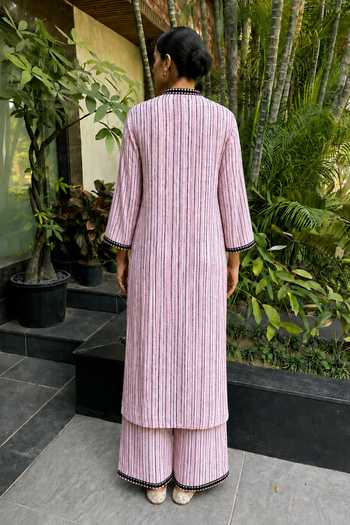 Shop_Ajiesh Oberoi_Pink Bamboo V-neck, Yes Pinstripe Print Kurta And Pant Set _at_Aza_Fashions