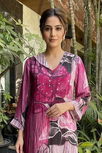 Ajiesh Oberoi_Pink Crepe, Bamboo V-neck, Yes Floral Print Kurta And Pant Set _Online_at_Aza_Fashions