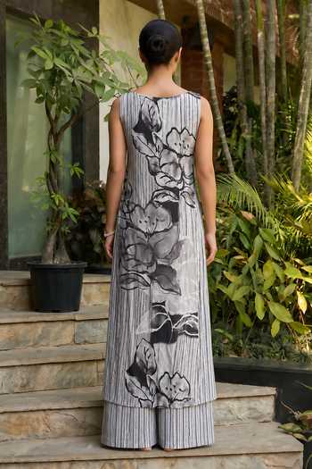 Shop_Ajiesh Oberoi_Grey Crepe, Bamboo Round Neck Printed Kurta And Palazzo Set _at_Aza_Fashions