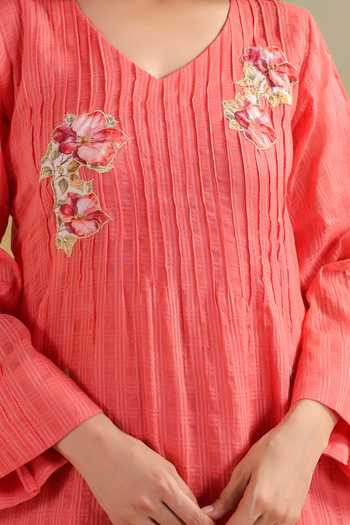 Shop_Anshu Wadhwa_Orange Cotton V-neck Applique Embroidered Kurta And Pant Set 