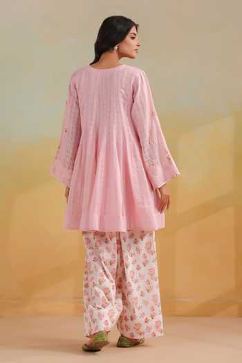 Shop_Anshu Wadhwa_Pink Cotton, Kota Doria Split V-neck, Yes Short Kalidar Kurta Salwar Set _Online_at_Aza_Fashions