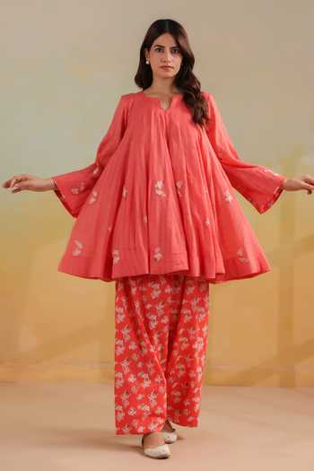 Buy_Anshu Wadhwa_Orange Cotton, Kota Doria Notched Neck Short Kalidar Embroidered Kurta Set _at_Aza_Fashions