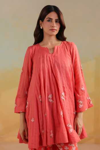 Anshu Wadhwa_Orange Cotton, Kota Doria Notched Neck Short Kalidar Embroidered Kurta Set _Online