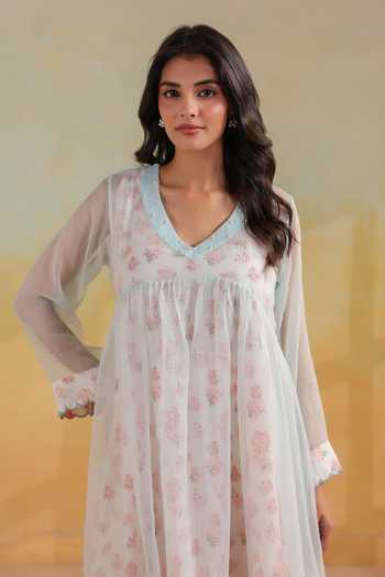 Anshu Wadhwa_Off White Cotton, Kota Doria V-neck Embroidered Flared Kurta And Pant Set _at_Aza_Fashions