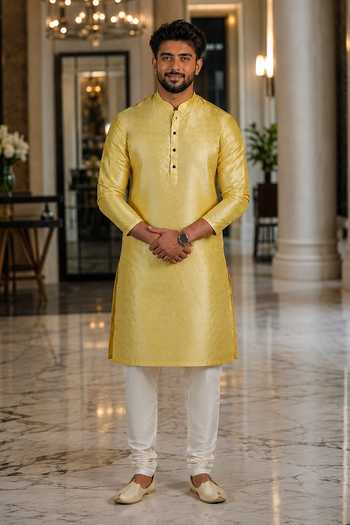 Buy_Jhambthreads_Yellow Silk Woven Art Kurta Set _at_Aza_Fashions