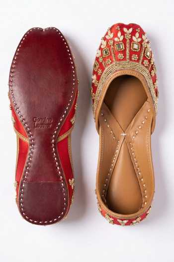 Shop_Sole Mates by Palak_Red Maharani Mirror Work Juttis _at_Aza_Fashions