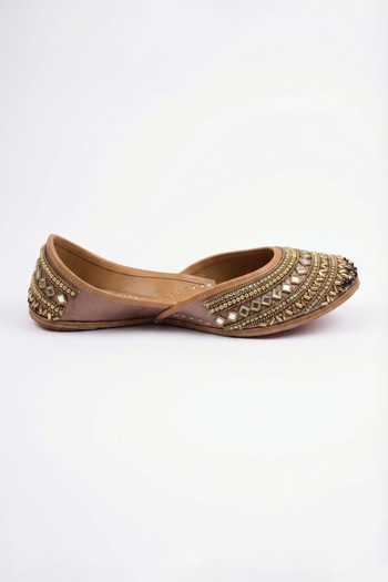 Sole Mates by Palak_Purple Meera Hand Embroidered Juttis _Online_at_Aza_Fashions