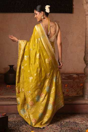 Shop_Zal From Benaras_Green Chiffon Handloom Saree With Unstitched Blouse Fabric _at_Aza_Fashions