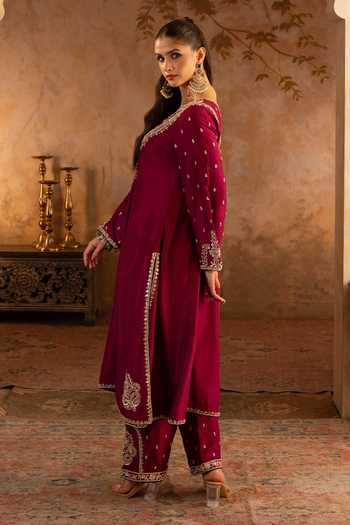 Shop_ANGAD SINGH_Red Silk, Net V-neck, Yes Embroidered Kurta Pant Set _Online_at_Aza_Fashions