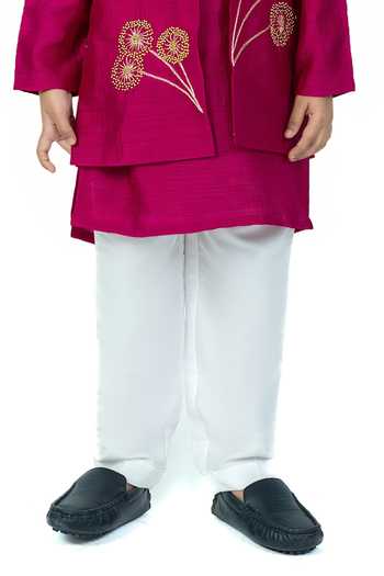 Shop_Label Kiaa_Magenta Linen Zari Embroidered Bundi And Kurta Set _Online_at_Aza_Fashions