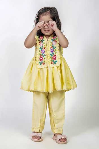 Buy_Label Kiaa_Yellow Silk, Cotton Embroidered Kurta And Pant Set _at_Aza_Fashions