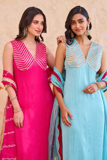 Shop_Taro_Sky Blue Silk Satin, Organza V-neck, Yes Vaidehi Sleeveless Kurta Set _Online_at_Aza_Fashions
