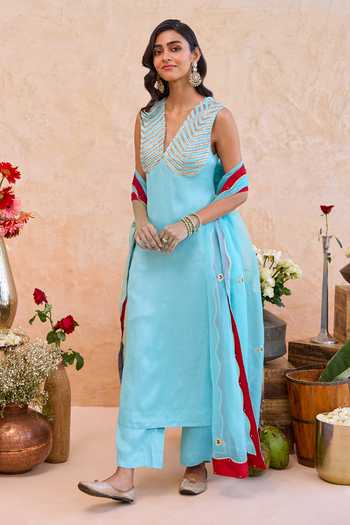 Taro_Sky Blue Silk Satin, Organza V-neck, Yes Vaidehi Sleeveless Kurta Set _at_Aza_Fashions
