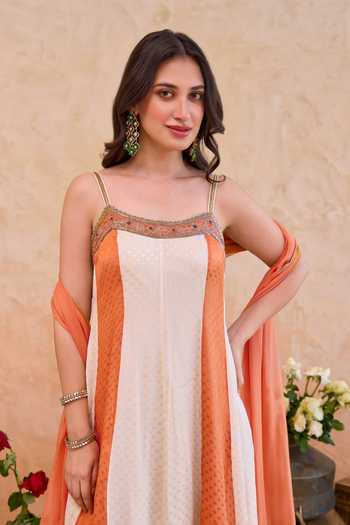 Buy_Taro_Ivory Silk Square Neck Aarohi Colorblock Kurta Set _Online_at_Aza_Fashions