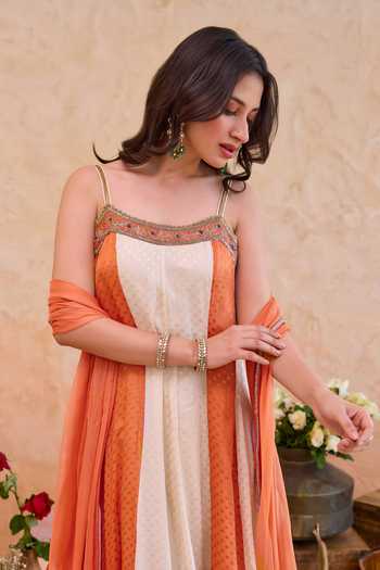 Shop_Taro_Ivory Silk Square Neck Aarohi Colorblock Kurta Set _Online_at_Aza_Fashions