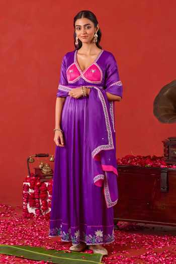 Buy_Taro_Purple Silk Satin V-neck Noorvi Embroidered Anarkali Set 