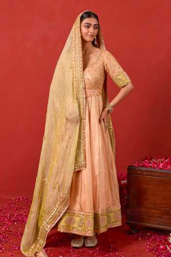 Shop_Taro_Peach Silk, Tissue Leaf Neck Inaayat Embroidered Anarkali Set _Online_at_Aza_Fashions