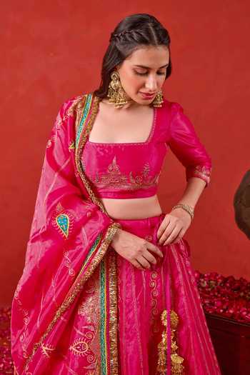 Taro_Pink Silk, Tissue Square Neck Nayaab Embroidered Lehenga Set _Online_at_Aza_Fashions