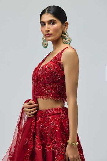 Buy_Varun Bahl_Red Net, Modal, Dupion Sweetheart Neck Floral Embroidered Lehenga Set _Online_at_Aza_Fashions