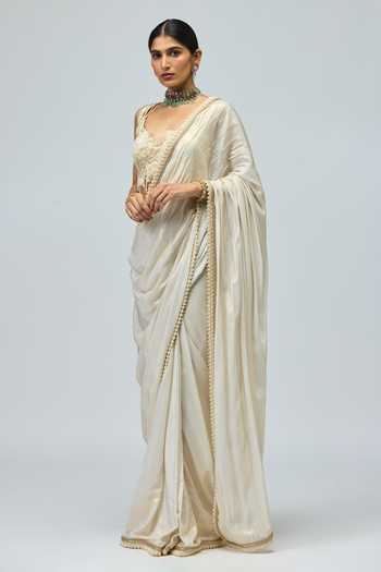 Varun Bahl_Ivory Brocade Sweetheart Neck Saree And Embroidered Blouse Set _Online_at_Aza_Fashions