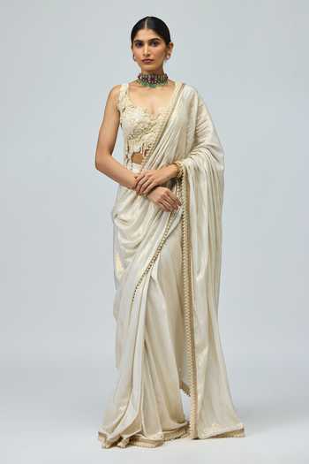Buy_Varun Bahl_Ivory Brocade Sweetheart Neck Saree And Embroidered Blouse Set _at_Aza_Fashions