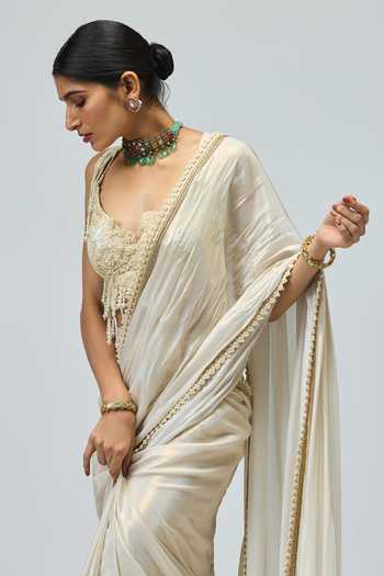 Varun Bahl_Ivory Brocade Sweetheart Neck Saree And Embroidered Blouse Set _at_Aza_Fashions