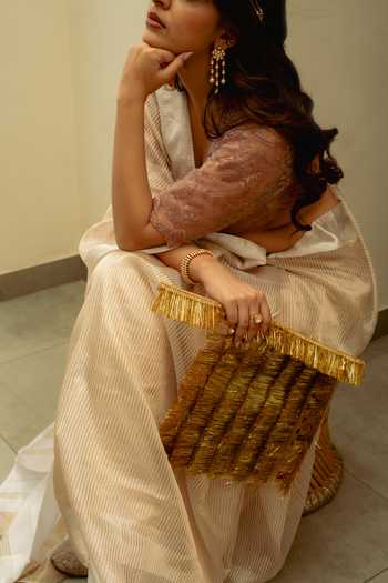 Priyanka Raajiv_Ivory Silk Aindri Banarasi Saree With Unstitched Blouse Fabric _at_Aza_Fashions