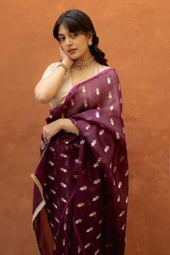 Priyanka Raajiv_Wine Silk Chiti Woven Saree With Unstitched Blouse Fabric _Online_at_Aza_Fashions