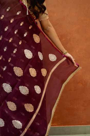 Buy_Priyanka Raajiv_Wine Silk Chiti Woven Saree With Unstitched Blouse Fabric _Online_at_Aza_Fashions