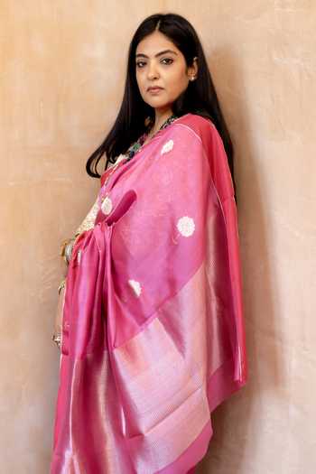 Priyanka Raajiv_Pink Silk, Chanderi Gauri Saree With Unstitched Blouse Fabric _Online_at_Aza_Fashions