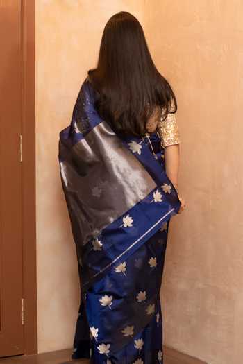 Shop_Priyanka Raajiv_Blue Silk, Chanderi Nilaya Saree With Unstitched Blouse Fabric _at_Aza_Fashions