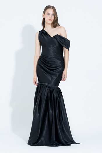 Shop_NA-KA_Black Silk One Shoulder Gown _Online_at_Aza_Fashions