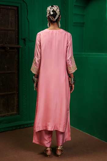 Shop_Charu Makkar_Pink Silk, Organza V-neck Reena Zardozi Work Kurta Set _at_Aza_Fashions