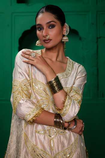Buy_Charu Makkar_Ivory Tissue, Modal Split V-neck Saira Zardozi Work Kurta And Salwar Set _Online_at_Aza_Fashions