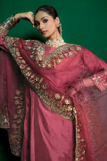 Buy_Charu Makkar_Pink Silk, Dupion, Organza Round Neck, Yes Malini Border Embroidered Kurta Set 