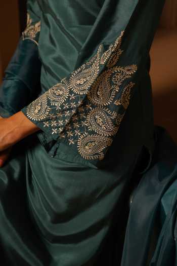 Buy_Seher Jaipur_Green Silk Embroidery V-neck Siara V Kurta Palazzo Set 