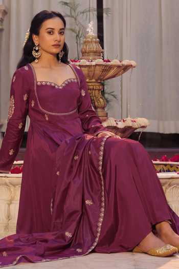 Seher Jaipur_Purple Silk Sweetheart Neck Zeya Embroidered Anarkali Set _Online_at_Aza_Fashions
