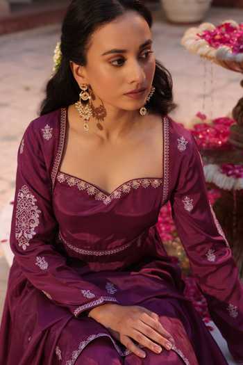 Seher Jaipur_Purple Silk Sweetheart Neck Zeya Embroidered Anarkali Set _at_Aza_Fashions