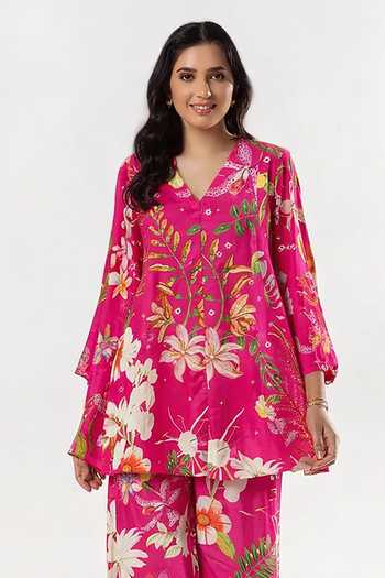 Buy_Aroop Shop India_Pink Shantoon V-neck Reyanna Printed Pant Set _Online_at_Aza_Fashions