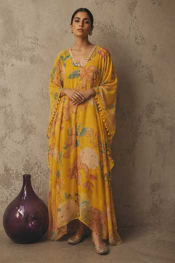Buy_Aroop Shop India_Yellow Chiffon V-neck Zareen Printed Kaftan _at_Aza_Fashions