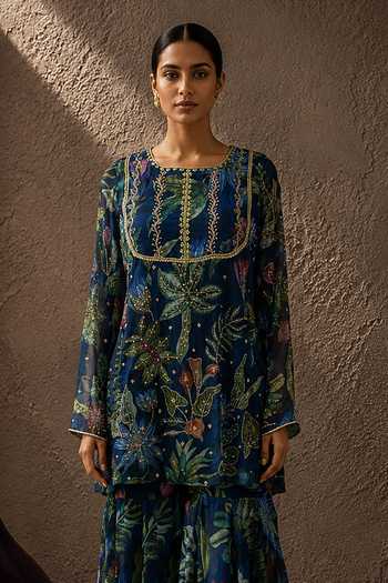 Aroop Shop India_Blue Chiffon Round Neck, Yes Ziya Printed Kurta Set _at_Aza_Fashions