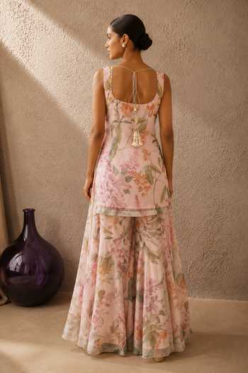 Shop_Aroop Shop India_Pink Chiffon Scoop Neck Liyana Printed Kurta Set _at_Aza_Fashions