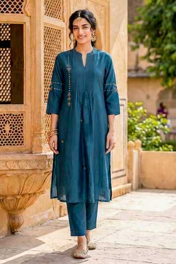 Buy_Missprint_Blue Silk, Chanderi, Shantoon Mandarin Collar Straight Kurta Pant Set _Online_at_Aza_Fashions