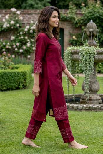 Shop_Missprint_Wine Silk, Chanderi, Cotton, Organza Round Neck Embroidered Kurta Set 