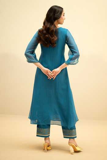 Shop_AM by Anita Mittal_Blue Cotton Round Neck Chandini Mul Chanderi Embroidered Kurta Set _at_Aza_Fashions