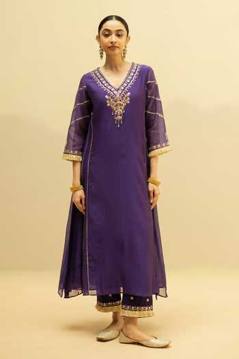AM by Anita Mittal_Purple Chanderi V-neck, Yes Chaandbali Hand Embroidered A Line Kurta Set _at_Aza_Fashions