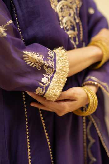 Buy_AM by Anita Mittal_Purple Chanderi V-neck, Yes Chaandbali Hand Embroidered A Line Kurta Set 