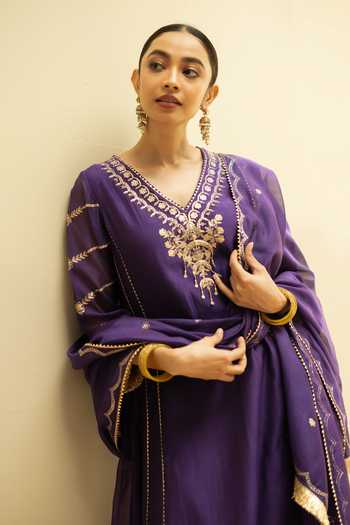 Buy_AM by Anita Mittal_Purple Chanderi V-neck, Yes Chaandbali Hand Embroidered A Line Kurta Set _Online